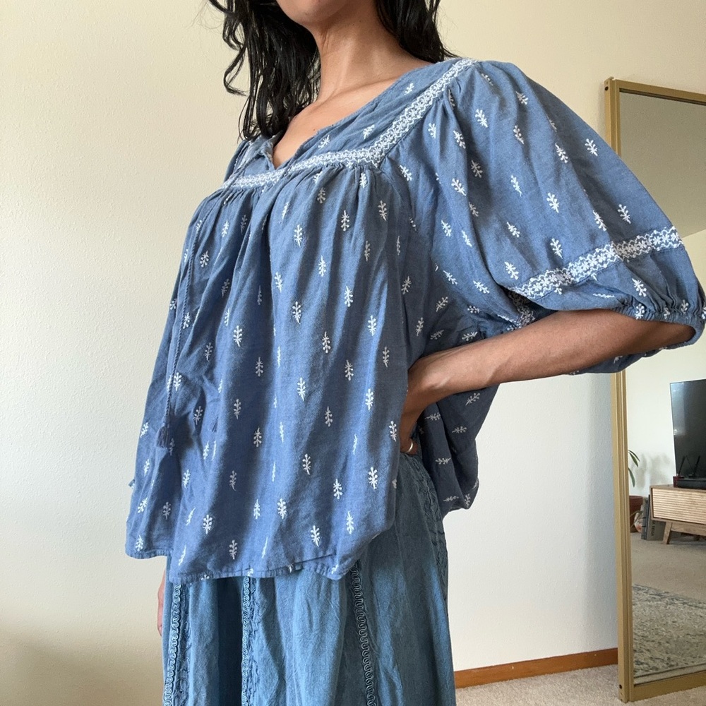 Blue Embroidered Puff-Sleeve Women’s Top
